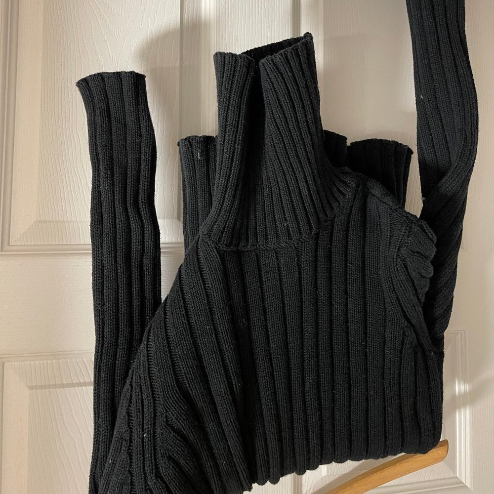 Sweater - Picture 4 of 5